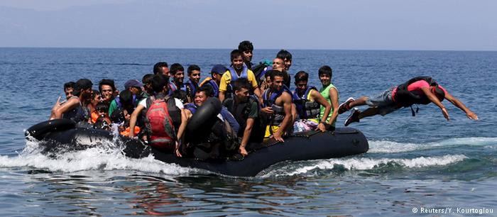 Μ.Βέμπερ: Να εξεταστεί προσωρινή έξοδος της Ελλάδας από το Σένγκεν