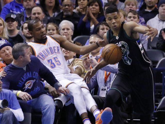 Ήττα για τους Μπακς του εκπληκτικού Αντετοκούνμπο, άποντος ο «Παπ»