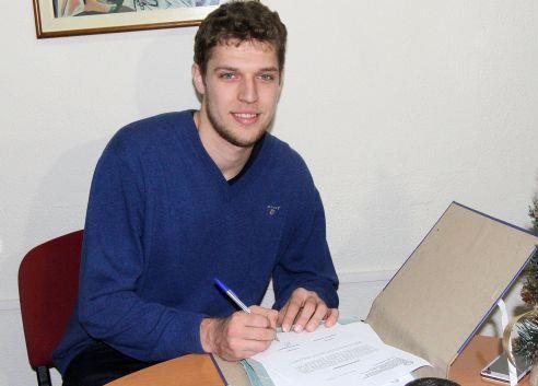 Ορκίστηκε Έλληνας ο Βεζένκοφ, στη συνέχεια επισκέφτηκε το Αλεξάνδρειο