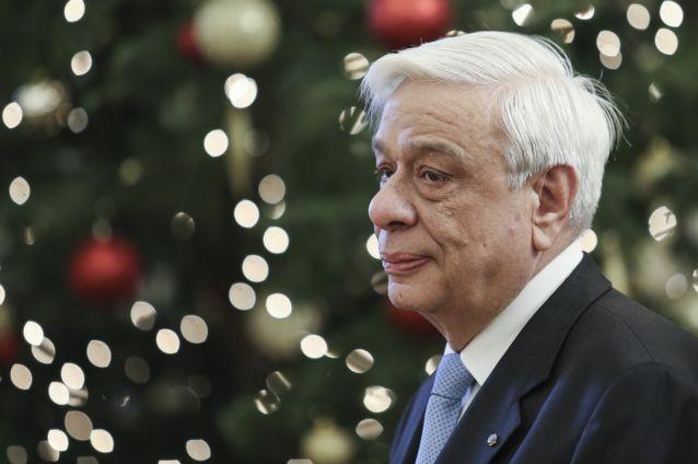 Μηνύματα του Προέδρου της Δημοκρατίας και των κομμάτων για τη νέα χρονιά