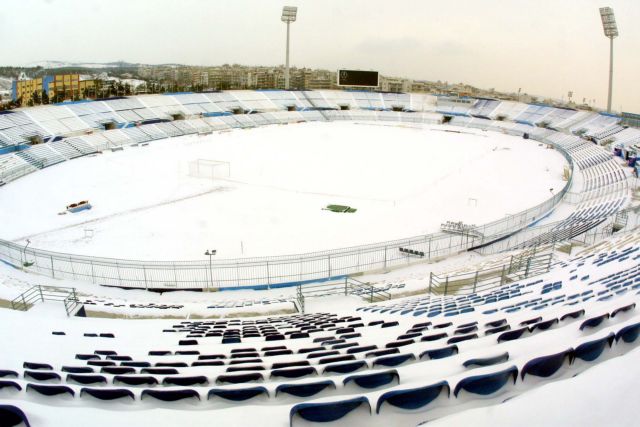 Χιονισμένη «πρώτη» του 2016 σε Τρίπολη, Γιάννενα, Καυτανζόγλειο