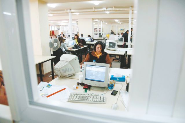 Μπαράζ προσλήψεων στο Δημόσιο το 2016, ανοίγουν 45.737 θέσεις εργασίας