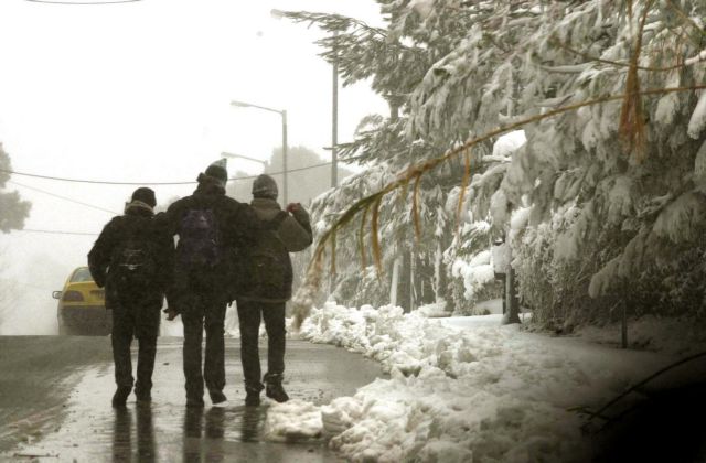 Χιόνια και κρύο σε όλη τη χώρα το Σαββατοκύριακο