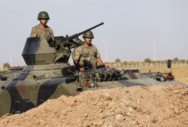 Νταβούτογλου: «Μπαράζ» χερσαίων πληγμάτων κατά της ISIS σε Συρία, Ιράκ