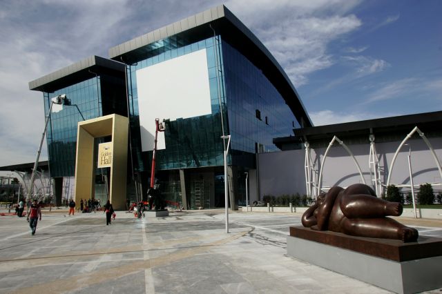 Lamda Development: Απέκτησε πλήρη έλεγχο σε «Mall Athens» και «Golden Hall»