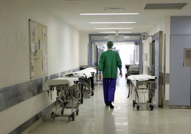 Συνελήφθη νοσηλευτής για ασελγείς πράξεις σε βάρος 22χρονης ασθενούς