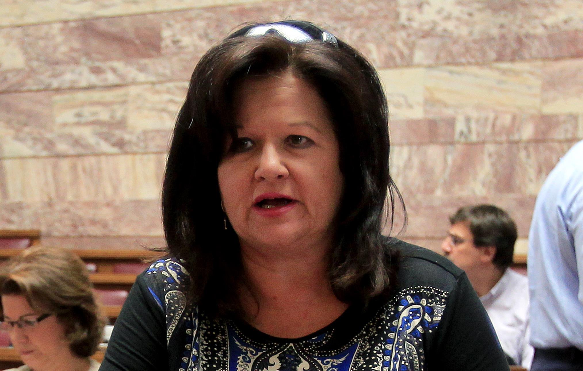 Κάλυψη από Μαξίμου στο διορισμό του συζύγου της Χαράς Καφαντάρη