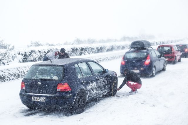 Αντιολισθητικές αλυσίδες σε 19 νομούς της χώρας
