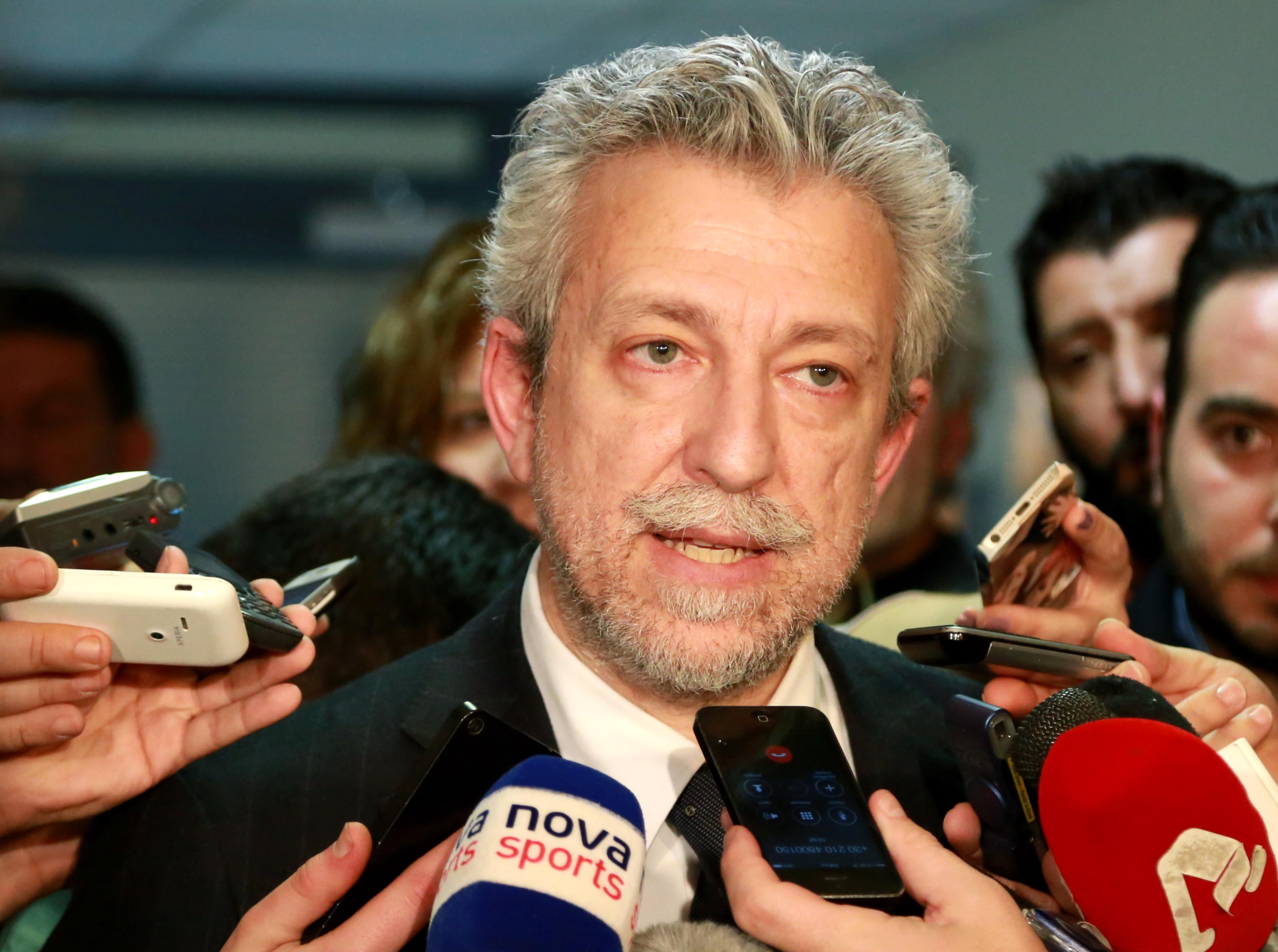 Προειδοποίηση Κοντονή για διακοπή του πρωταθλήματος!