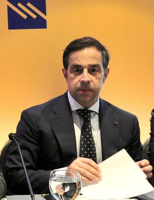 Την πόρτα εξόδου δείχνουν στον Α.Θωμόπουλο της Πειραιώς