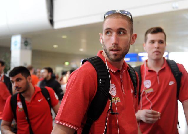 Πετάει με… Λοτζέσκι για Μαδρίτη ο Ολυμπιακός