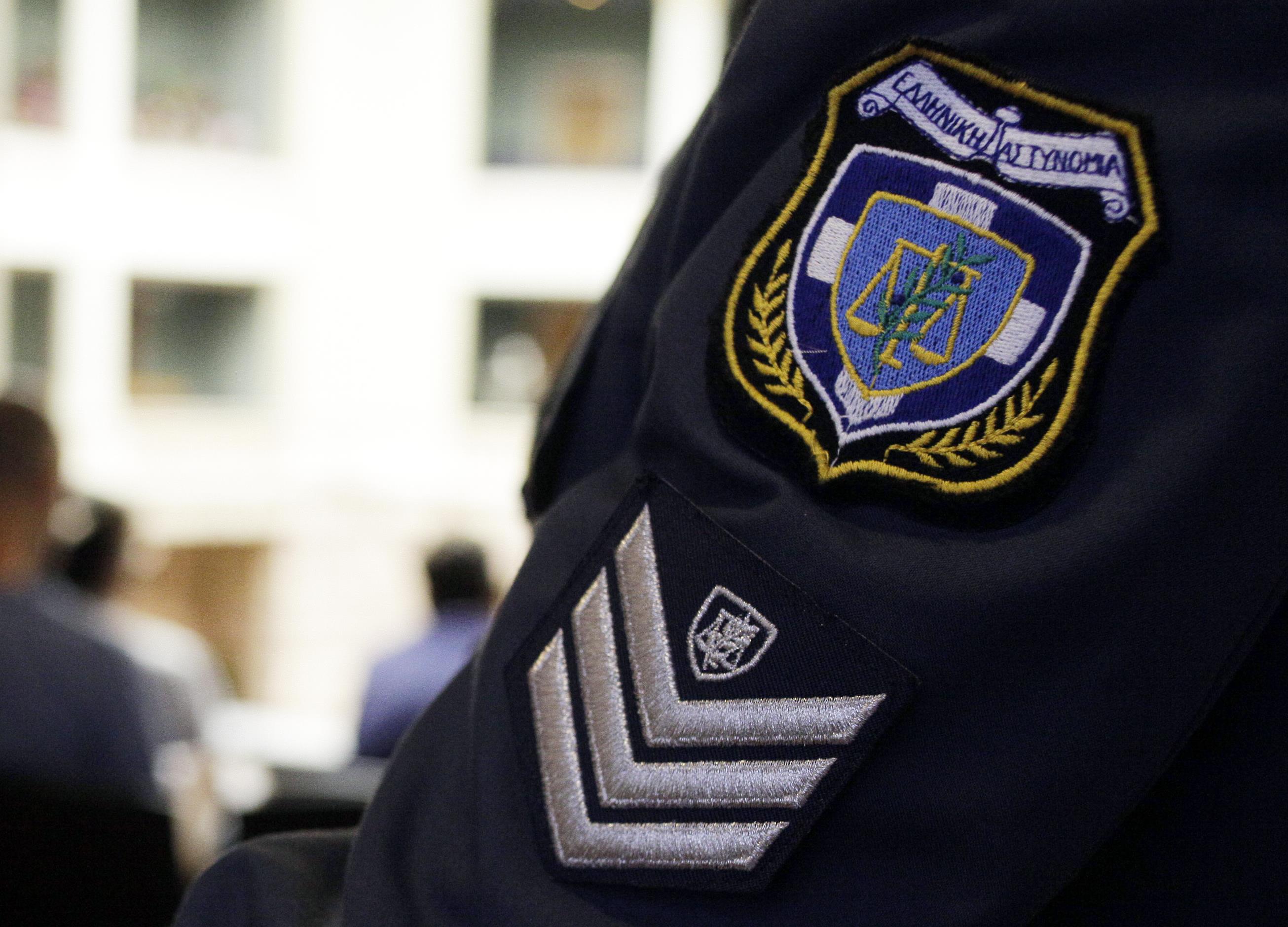 Αστυνομικός προς υπουργό: Ε, μπάρμπα, για πού το έβαλες;