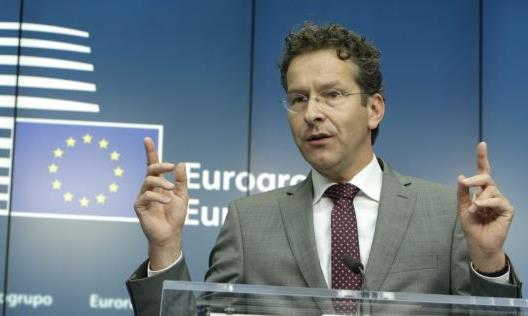 Δυναμιτίζουν και τελικά μειοψηφούν, λέει το Μαξίμου για το σχόλιο Ντάισελμπλουμ