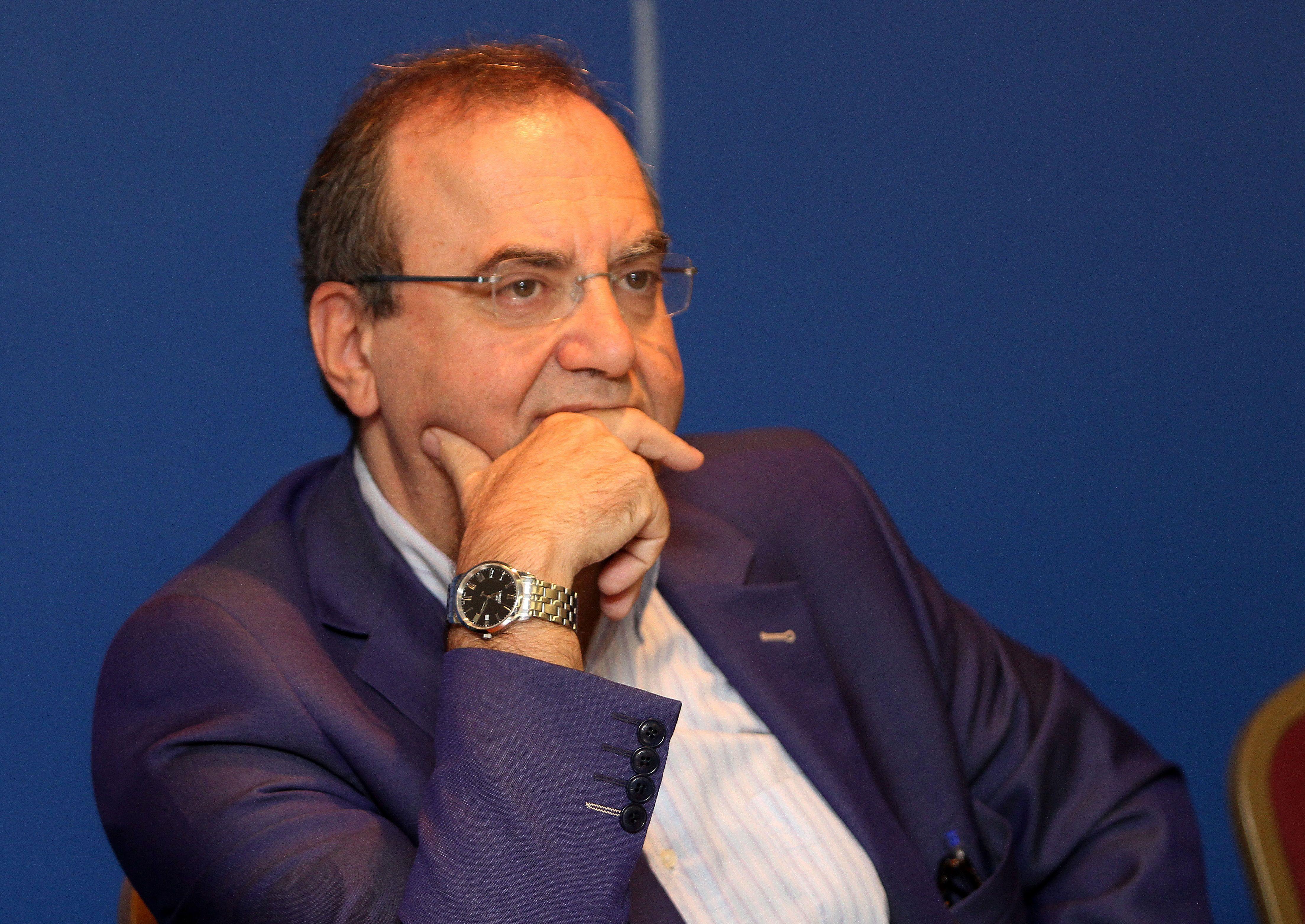 Λαϊκή Ενότητα: Ξεσηκωμός για να μην περάσει ο νέος αντιασφαλιστικός Αρμαγεδδώνας