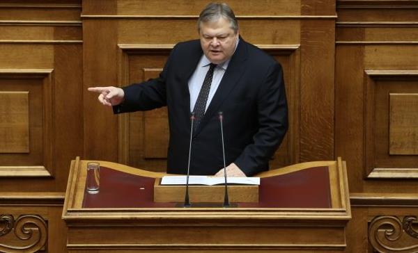 Βενιζέλος: Τσίπρας και Βαρουφάκης έπαιξαν εν ψυχρώ με την τύχη του έθνους