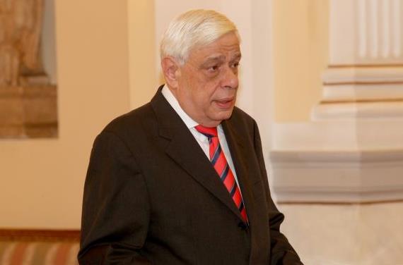 Συναντήσεις Παυλόπουλου με Μέρκελ και Ντράγκι στη Γερμανία