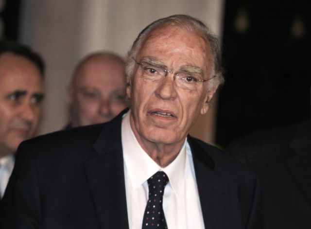 Λεβέντης για Βαρουφάκη: Ο κύριος αλυσόδεσε τη χώρα στο τρίτο μνημόνιο