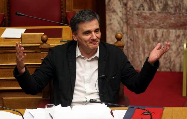 Τσακαλώτος: Οι θεσμοί ζητούν πρόσθετα μέτρα για την τριετία 2016-2018