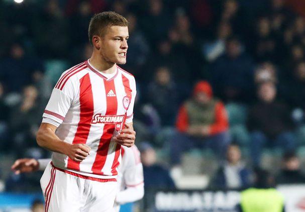 Υπογράφει στην Άουγκσμπουργκ ο Φινμπόγκασον