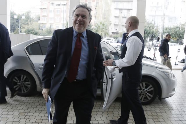 Σε πολιτικούς αρχηγούς και Πρόεδρο της Δημοκρατίας το Ασφαλιστικό