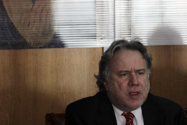 Αθέτηση δεσμεύσεων από τη «Νέο Αθήναιον» καταγγέλλει το υπ. Εργασίας