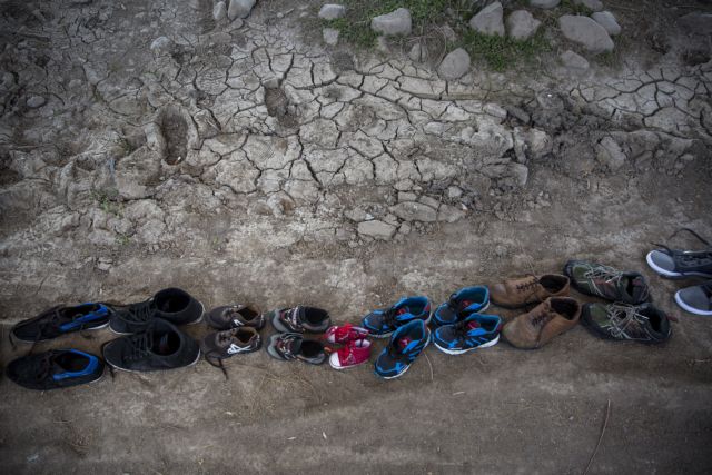 Η τουρκική ακτοφυλακή περισυνέλεξε 57 πρόσφυγες από βραχονησίδα