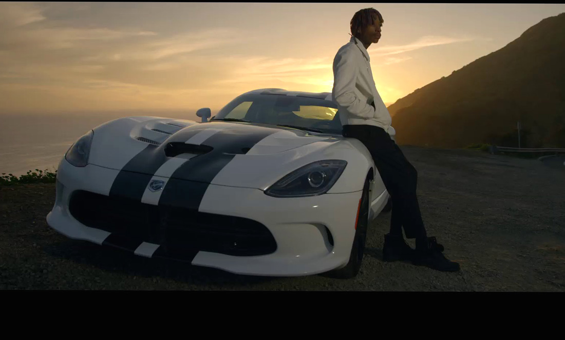 Τα δημοφιλέστερα μουσικά video στο YouTube για το 2015