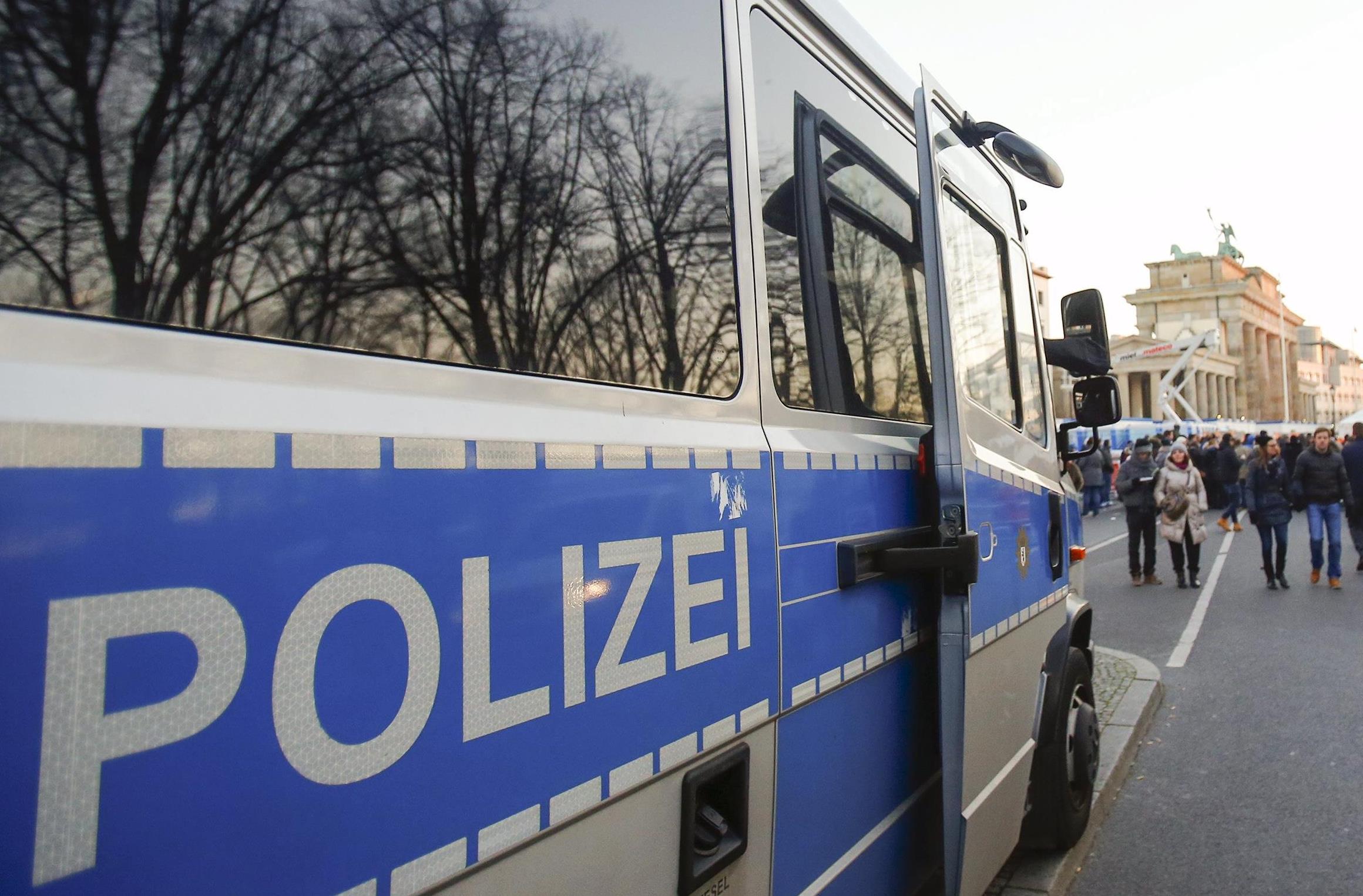 Κόντρα ρωσικών ΜΜΕ και αστυνομίας Βερολίνου για «βιασμό 13χρονης από πρόσφυγες»