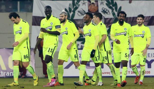 Με το ένα πόδι στους «8» ο Αστέρας, κοντά και ο Ηρακλής