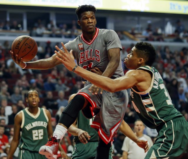 Ήττα για τους Μπακς του φοβερού Αντετοκούνμπο, άποντος ο Κουφός