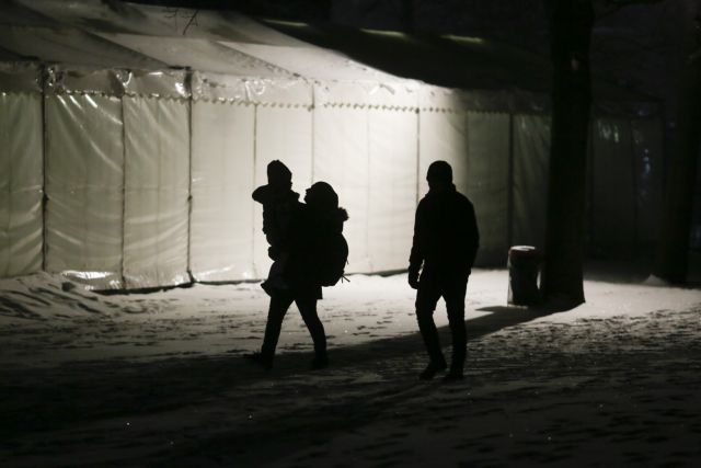 Βέλγιο: Μαθήματα σεβασμού των γυναικών θα παραδίδονται σε πρόσφυγες