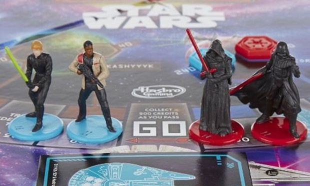 Η Ρέι στη Monopoly Star Wars, μετά από εκστρατεία στο Διαδίκτυο