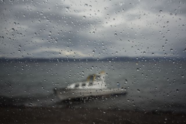 Δώδεκα πρόσφυγες, παιδιά ανάμεσά τους, χάθηκαν ανοιχτά των τουρκικών ακτών