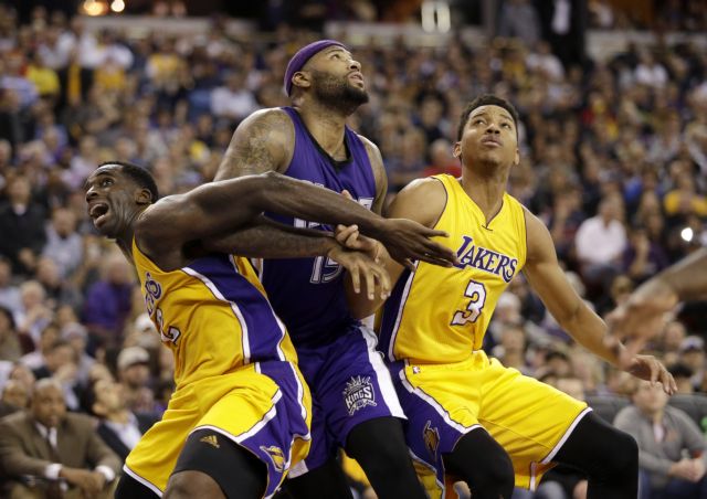 Καλή εμφάνιση από Κουφό, νίκη των Κινγκς