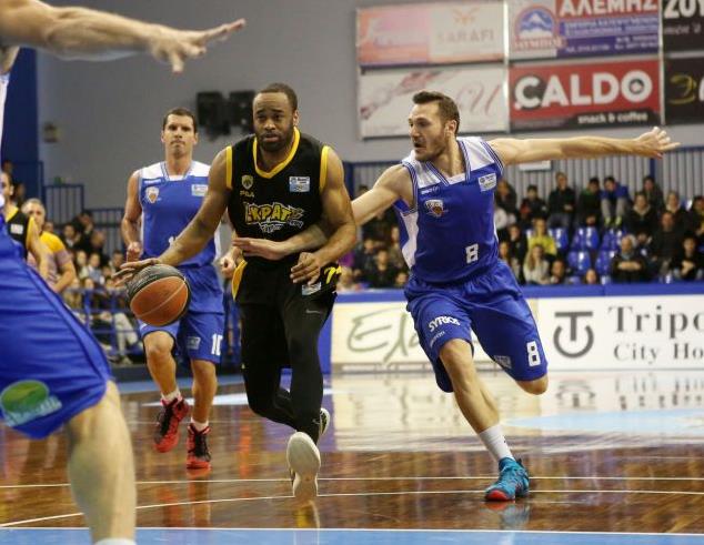 Η ΑΕΚ έφυγε νικήτρια από την Τρίπολη στο «θρίλερ» με τον Αρκαδικό