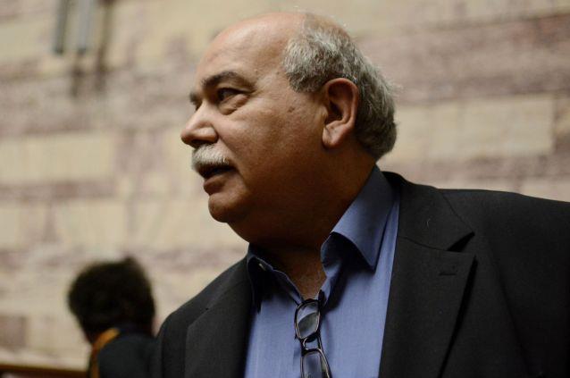 Δεν πέρασε η πρόταση Βούτση για τα μέλη του ΕΣΡ