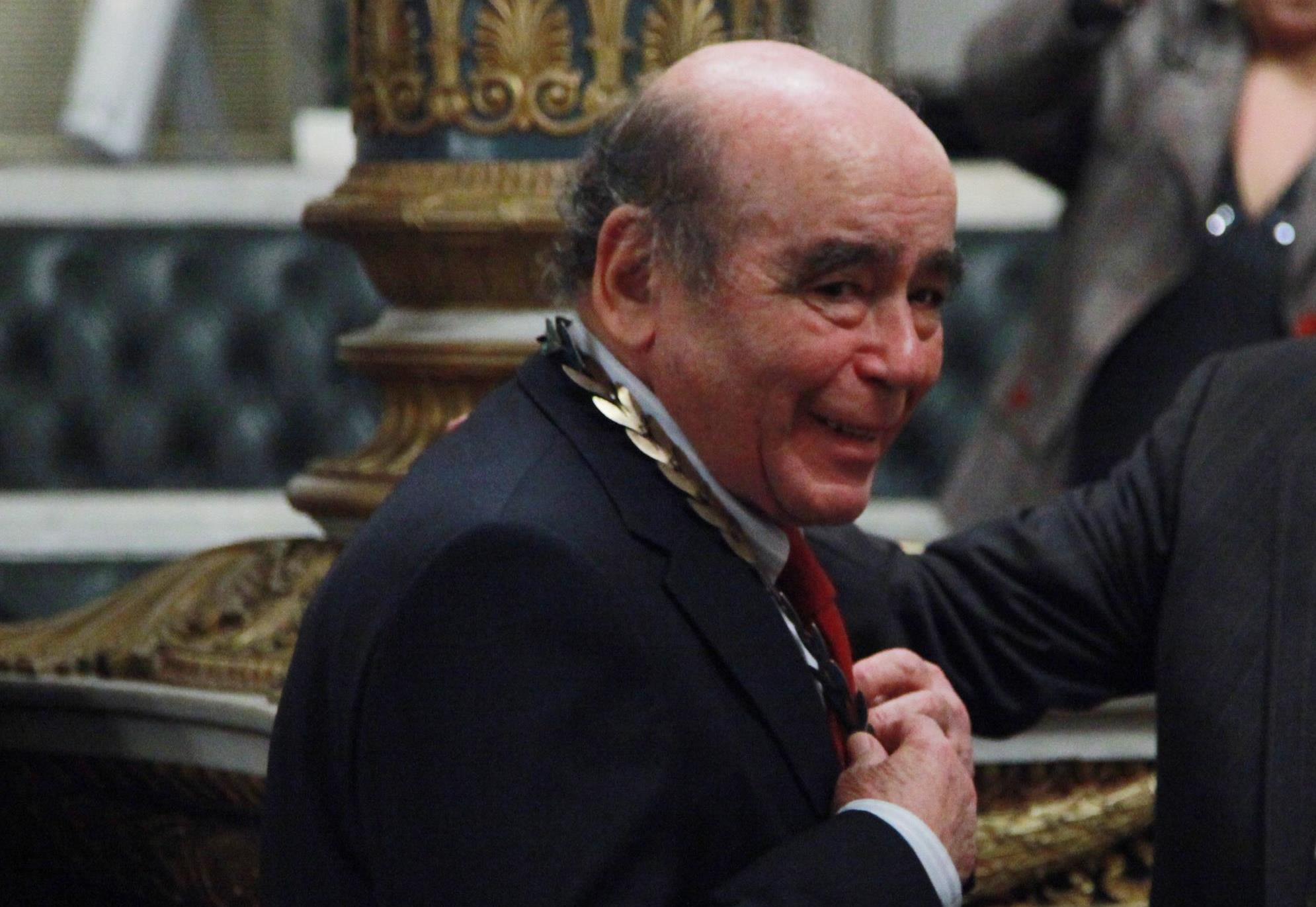 Θανάσης Βαλτινός: «Έχει δοκιμαστεί ο ελληνικός λαός, αλλά άντεξε»