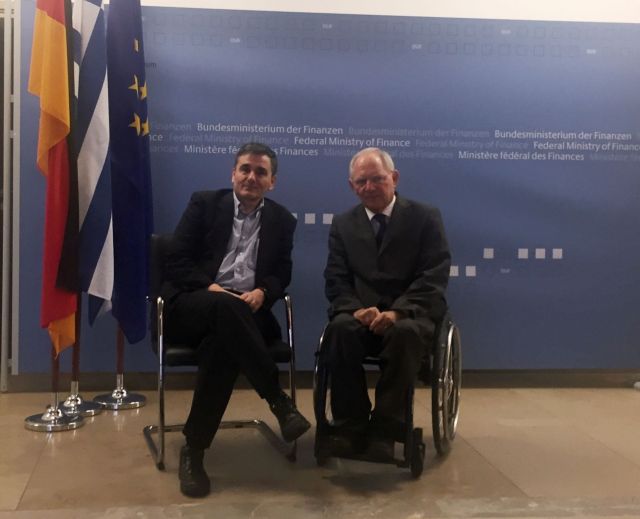 ΥΠΟΙΚ: Σε εποικοδομητικό κλίμα η συνάντηση με τον Σόιμπλε