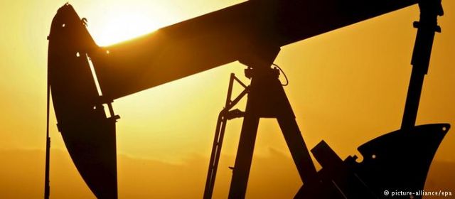 Το φθηνό πετρέλαιο πλήττει τα χρηματιστήρια