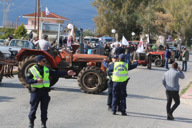 Στους δρόμους οι αγρότες κατά του Ασφαλιστικού