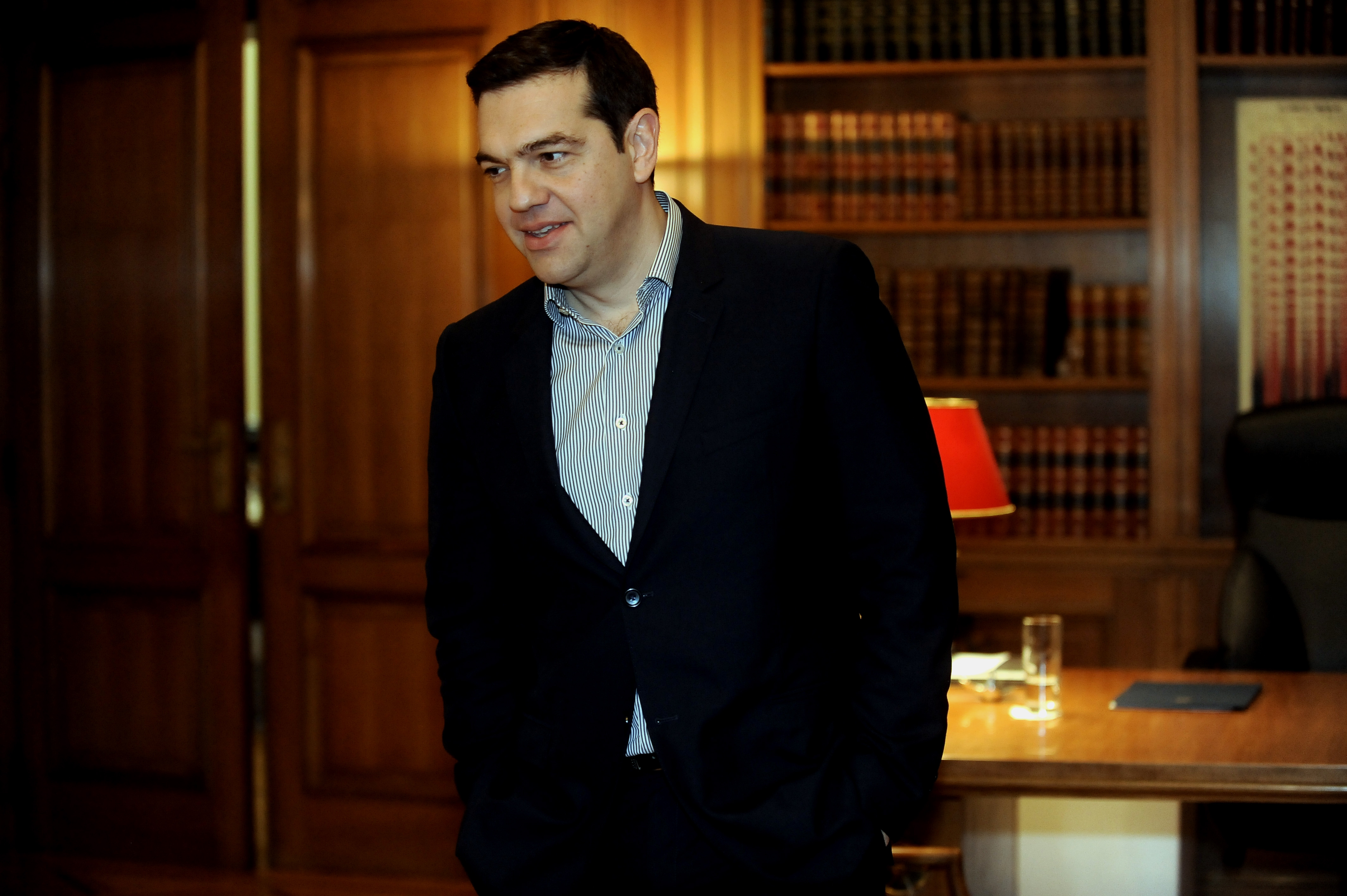 Σκληρή επίθεση Μαξίμου στη ΝΔ πριν το ραντεβού Τσίπρα – Μητσοτάκη