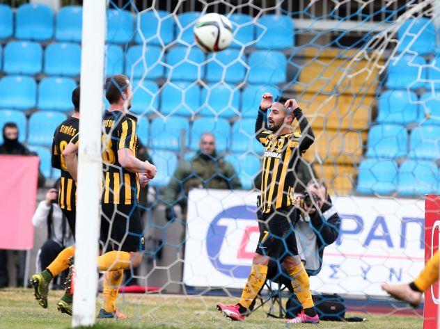 Η ΑΕΚ πέρασε από τους Ζωσιμάδες με Βάργκας και Μπαρμπόσα