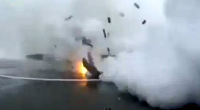 Βίντεο: O πύραυλος της SpaceX εκρήγνυται στην προσνήωση