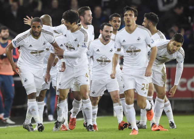 Η Σουόνσι νίκησε τη Γουότφοντ και ξέφυγε από την «ουρά»