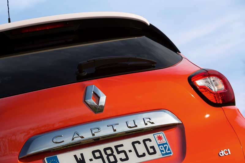 Εθελούσια ανάκληση Captur και ακόμα 700.000 πετρελαιοκίνητων αυτοκίνητων από τη Renault