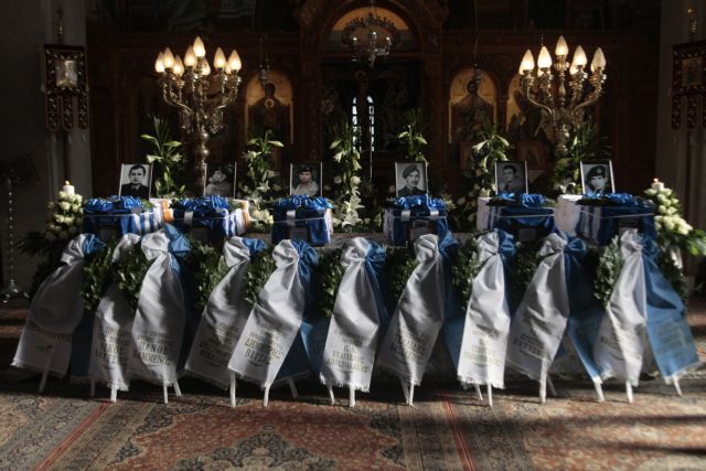 Η Ελλάδα υποδέχθηκε τα λείψανα των 6 στρατιωτικών που έπεσαν στην Κύπρο