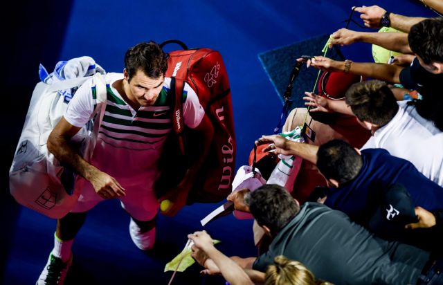 Συνέχισαν με νίκες Τζόκοβιτς, Φέντερερ, αποκλείστηκε ο Κύργιος