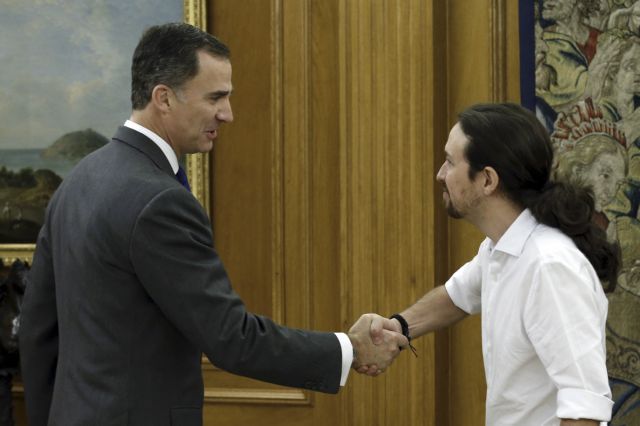 Οι Podemos άνοιξαν τα χαρτιά τους: Συνεργασία με τους Σοσιαλιστές