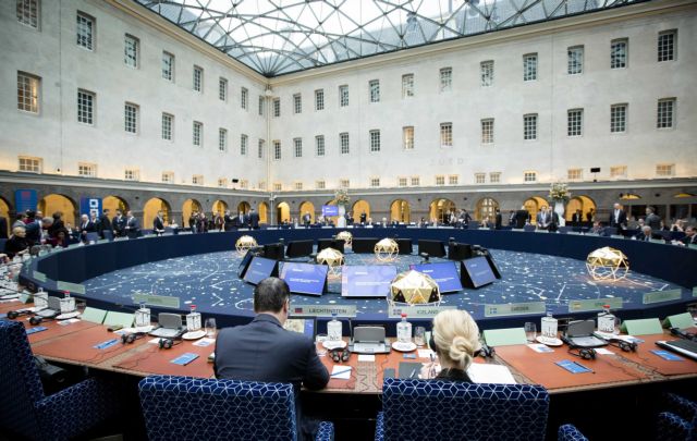 Προς παράταση των συνοριακών ελέγχων εντός Σένγκεν οδεύει η ΕΕ