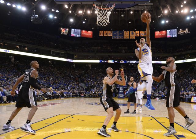 Επίδειξη δύναμης των Γουόριορς επί των Σπερς